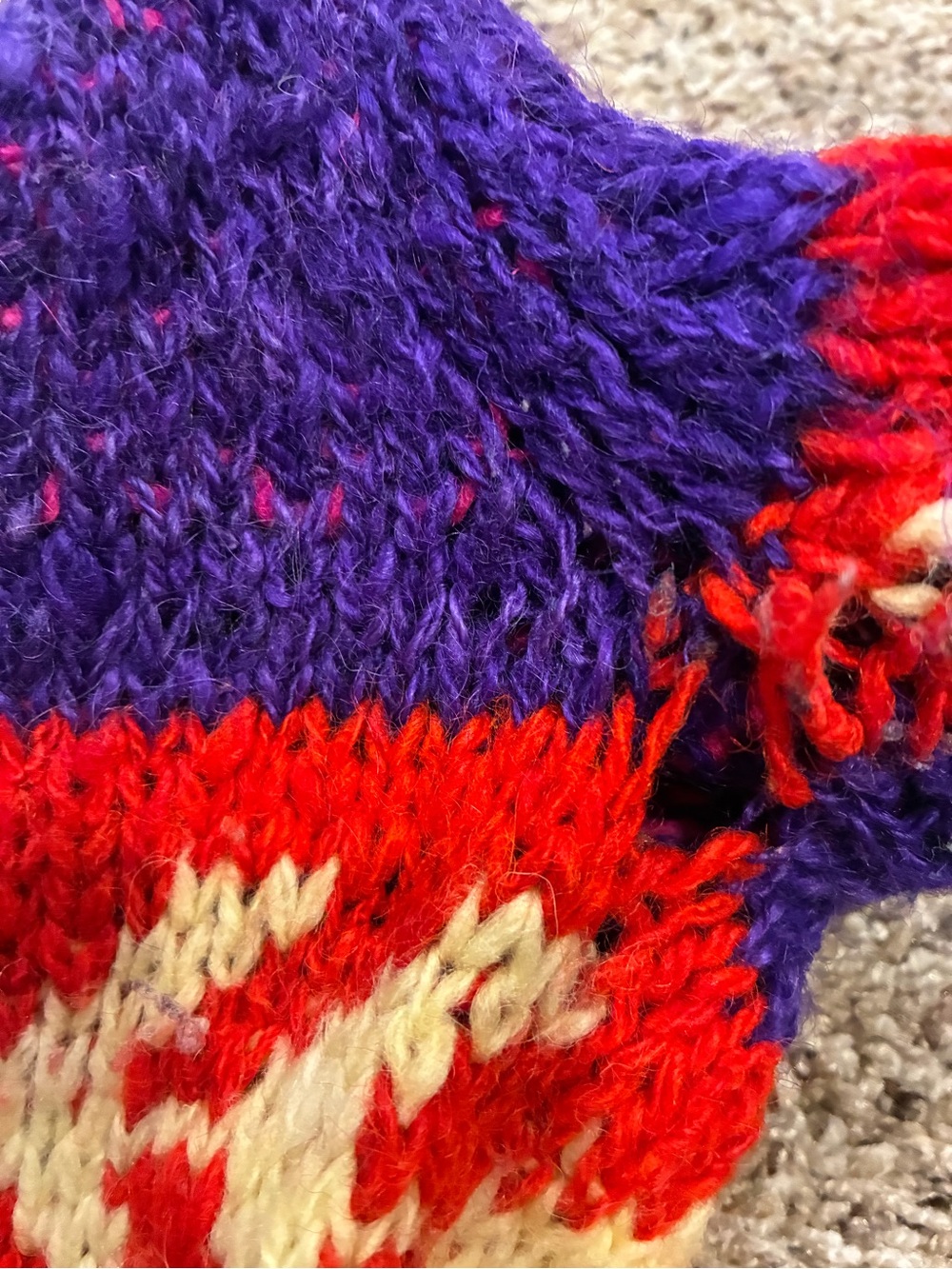 VTG One of a Kind Handmade in Bolivia Wool Sweater - Picture 15 of 15